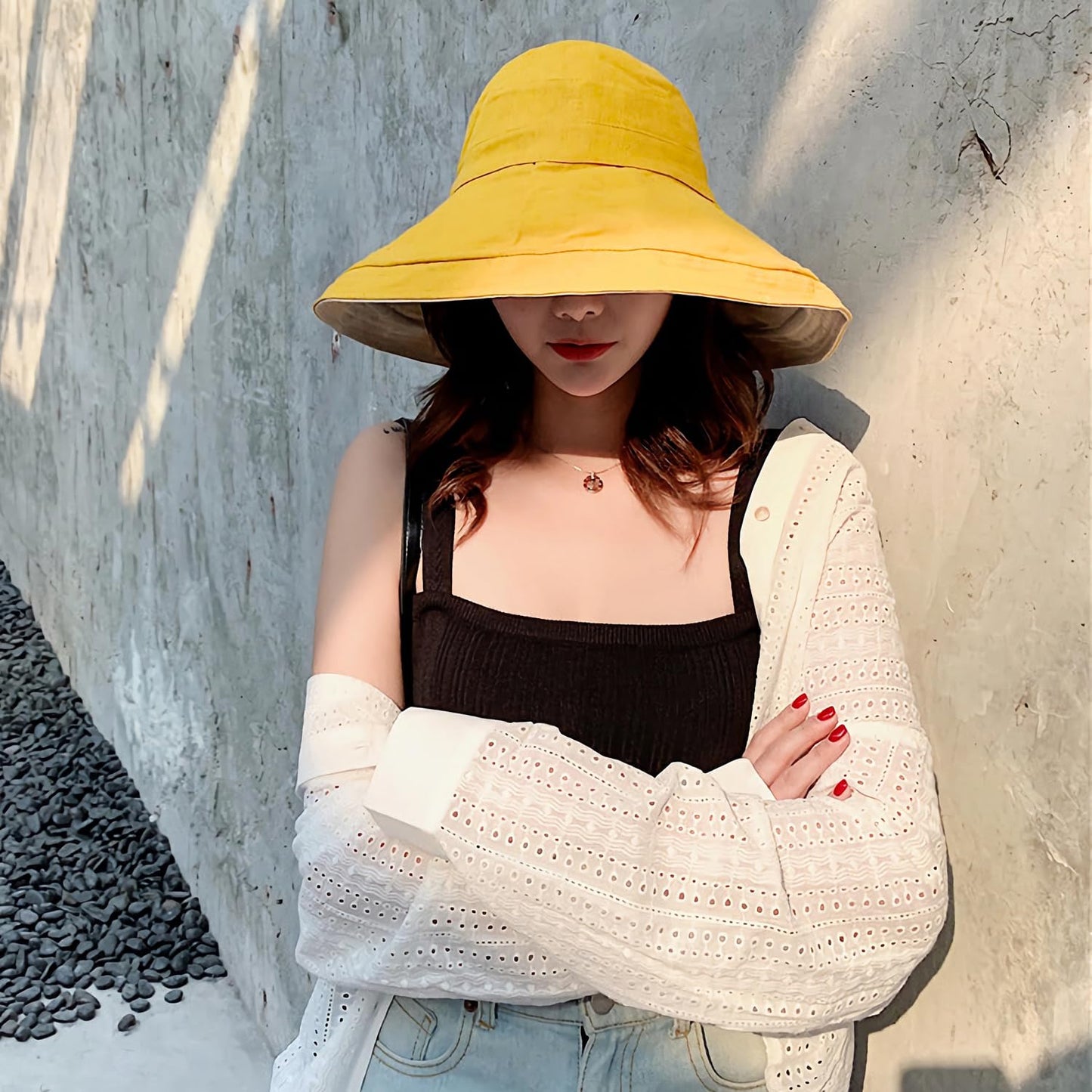 Women Wide Brim Sun Hats Metal Wired Edge Summer UV Protection Beach Fishing Hat for Hiking Garden Travel Chin Strap