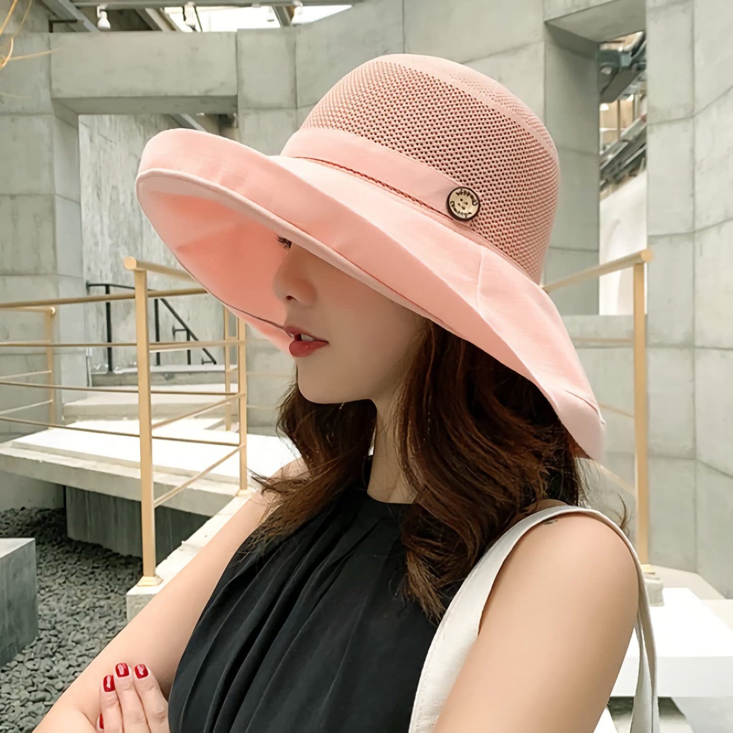 Women Wide Brim Sun Hats Metal Wired Edge Summer UV Protection Beach Fishing Hat for Hiking Garden Travel Chin Strap