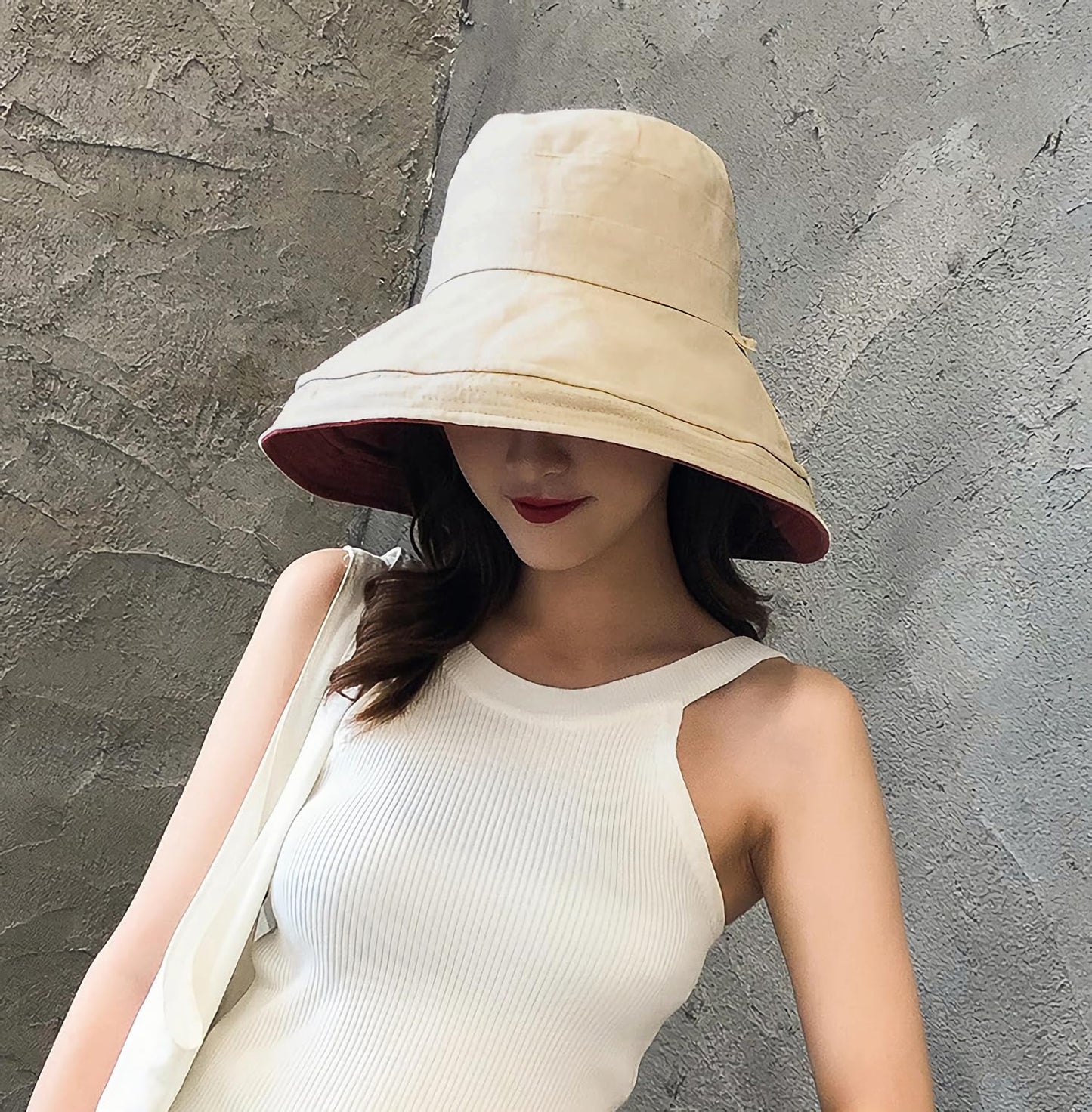 Women Wide Brim Sun Hats Metal Wired Edge Summer UV Protection Beach Fishing Hat for Hiking Garden Travel Chin Strap